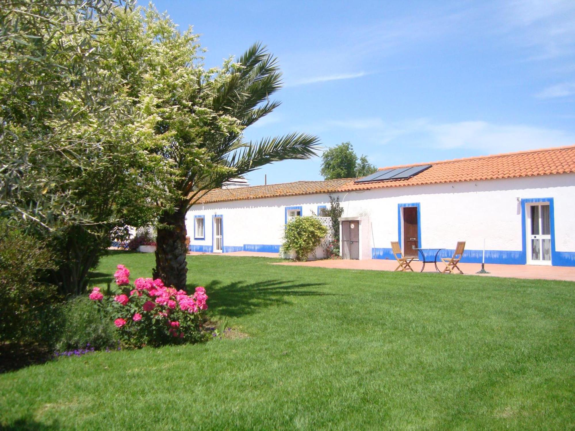 Monte Da Serralheira Agro Turismo Evora Exterior photo